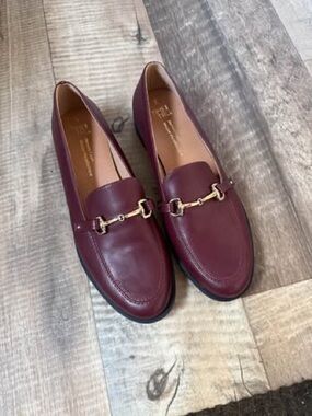 Women’s Burgundy faux Leather Loafers with Gold Bit